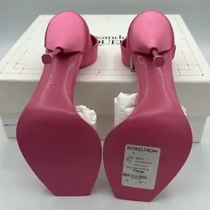 サンダル・ミュール ALEXANDER MCQUEEN Pink Satin Sandals Alexander McQueen Satin Ankle Strap High-Heeled Sandals